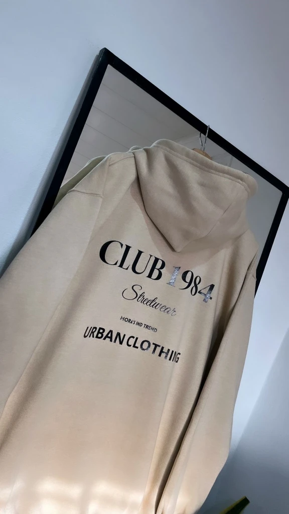 89131A1A-8706-458F-BFD8-129085A2D0B3 Buzo Canguro Hoodie Club 1984 (Calidad Premium-UNISEX)