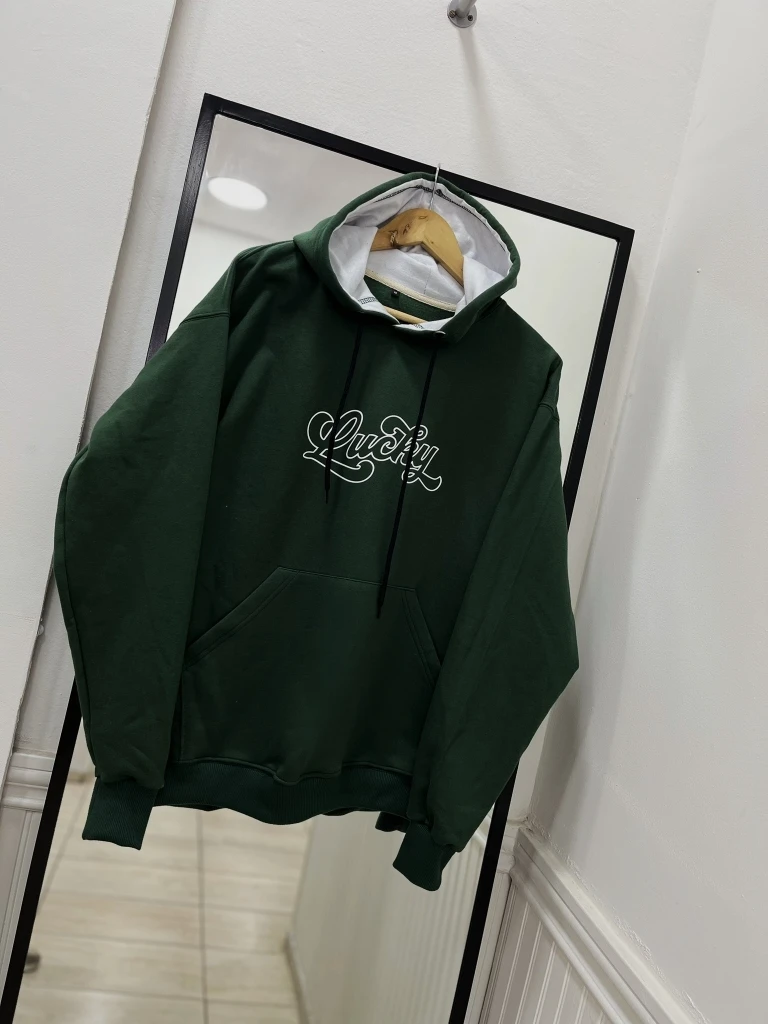 Buzo Canguro Hoodie Lucky Cursiva (Calidad Premium-UNISEX)