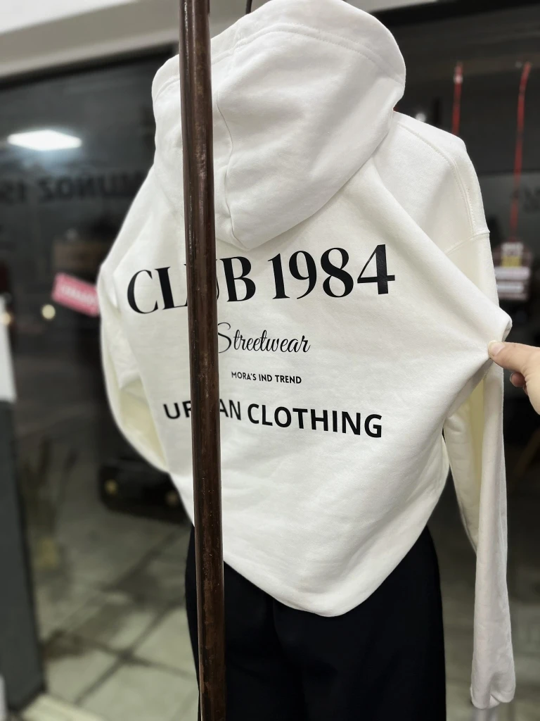 IMG1334 Buzo Canguro Hoodie Club 1984 (Calidad Premium-UNISEX)