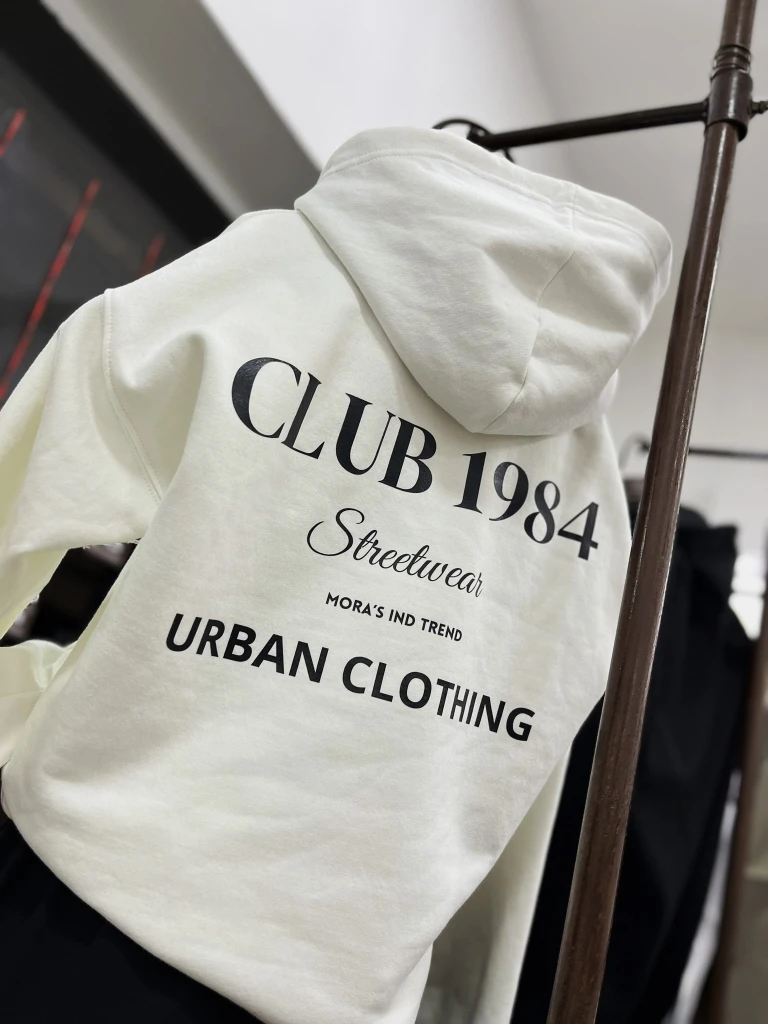IMG1335 Buzo Canguro Hoodie Club 1984 (Calidad Premium-UNISEX)