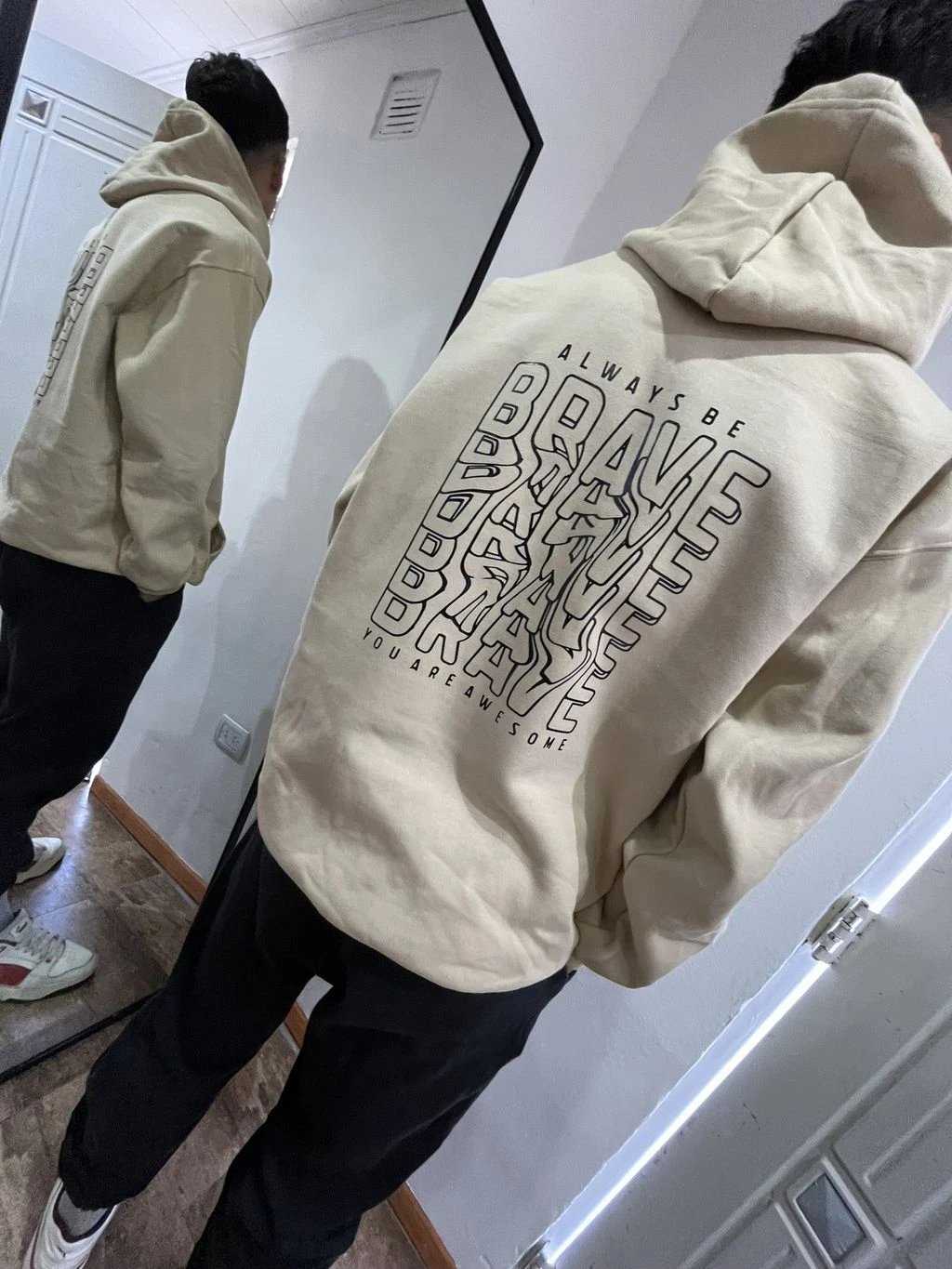 Buzo Canguro Hoodie Brave (Calidad Premium-Unisex)