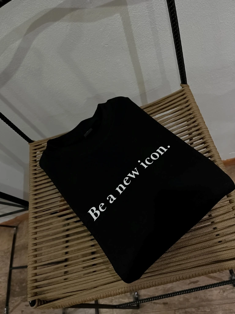 Buzo Be A New Icon (Calidad Premium-Unisex)