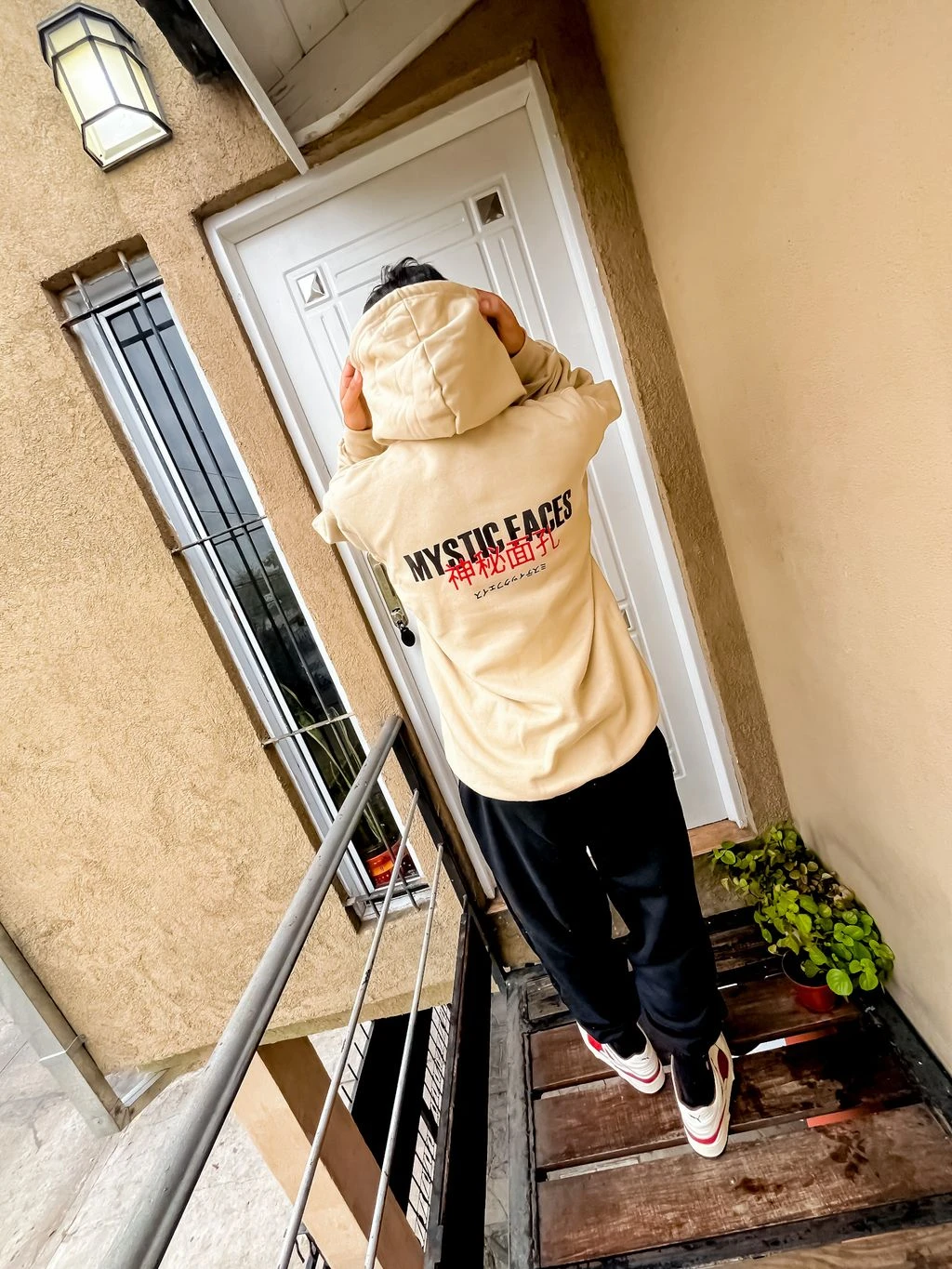 Buzo Canguro Hoodie Mystic Faces (Calidad Premium-Unisex)