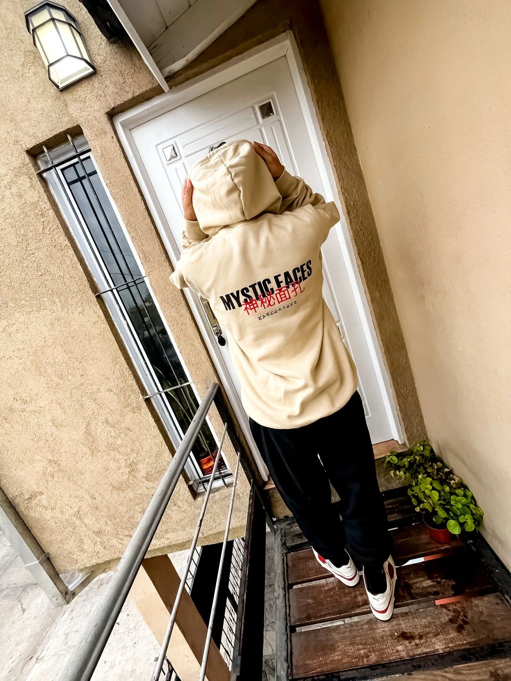 Buzo Canguro Hoodie Mystic Faces (Calidad Premium-Unisex)