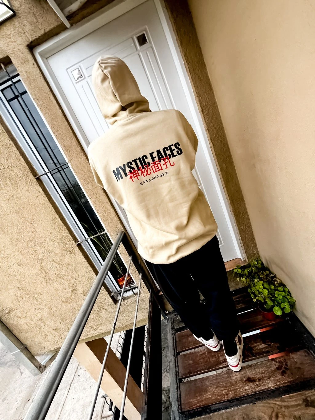 Buzo Canguro Hoodie Mystic Faces (Calidad Premium-Unisex)