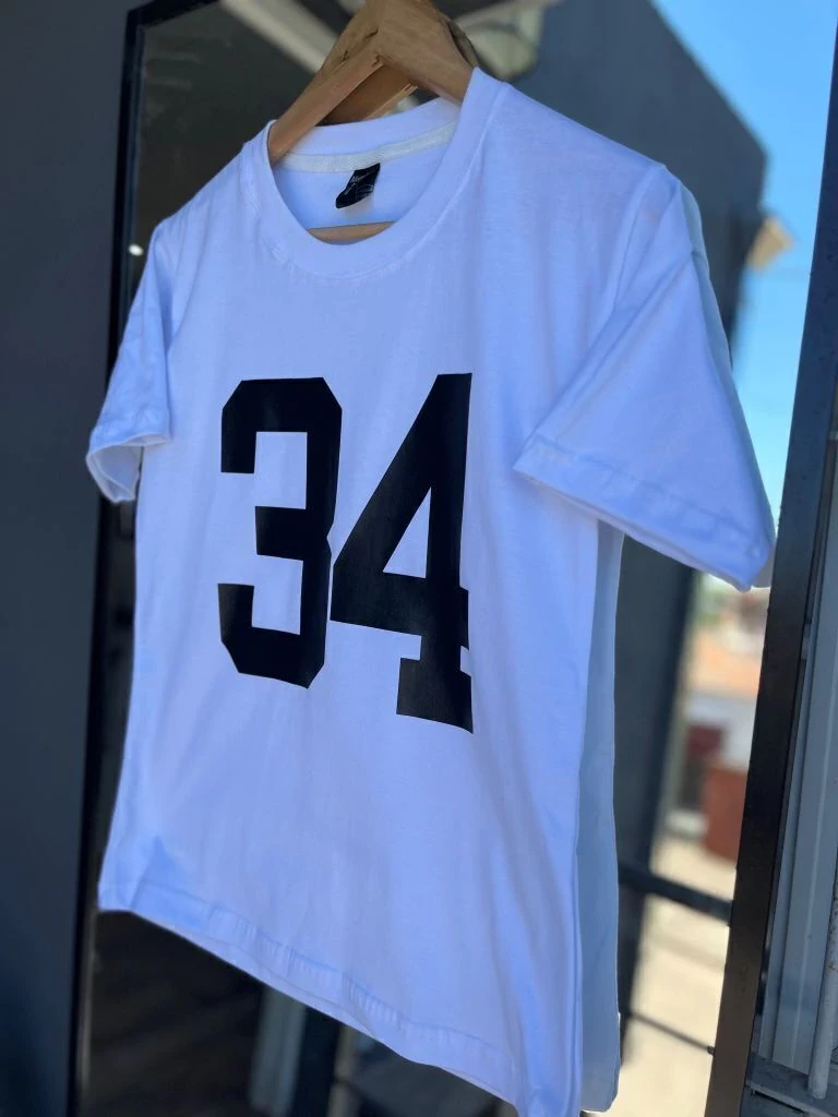 34MODELODAMA1 Remera 34 (ALG-D)