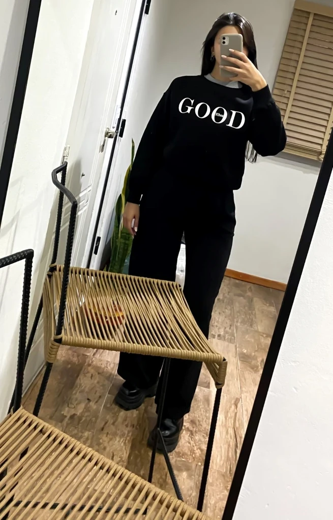 Buzo Good Vibes (Calidad premium-UNISEX)