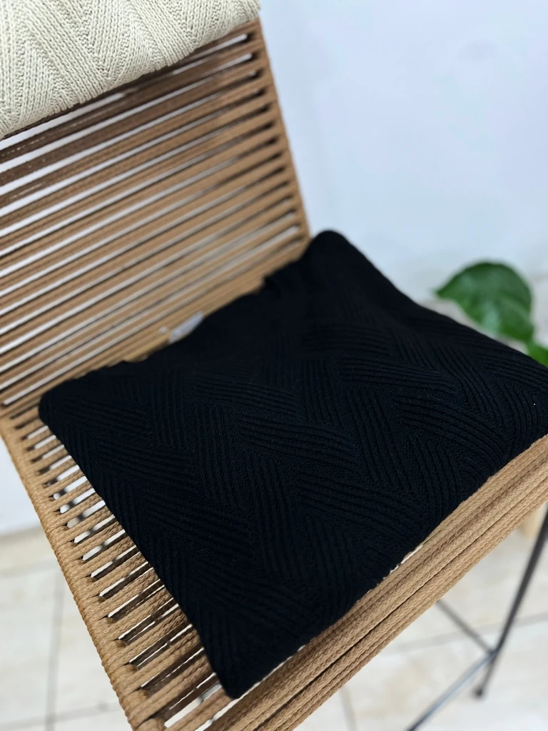 Sweater Triangulo