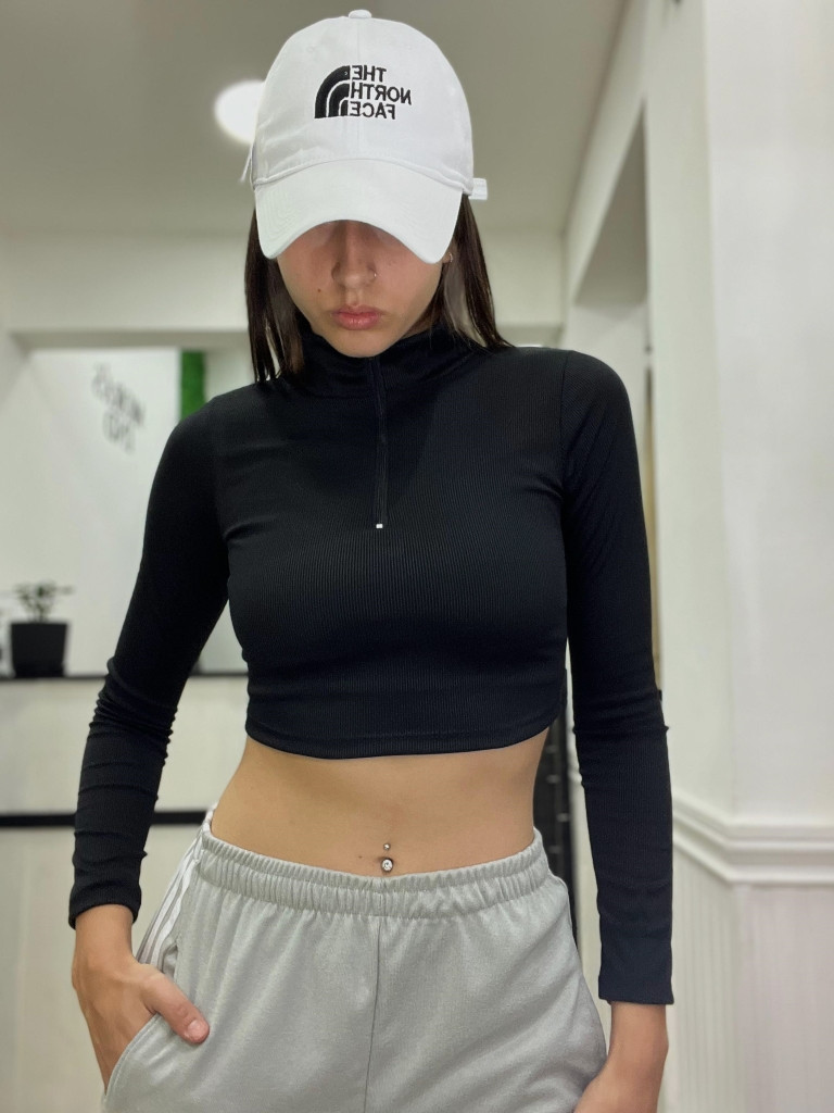 Remera Manga Larga c/cierre