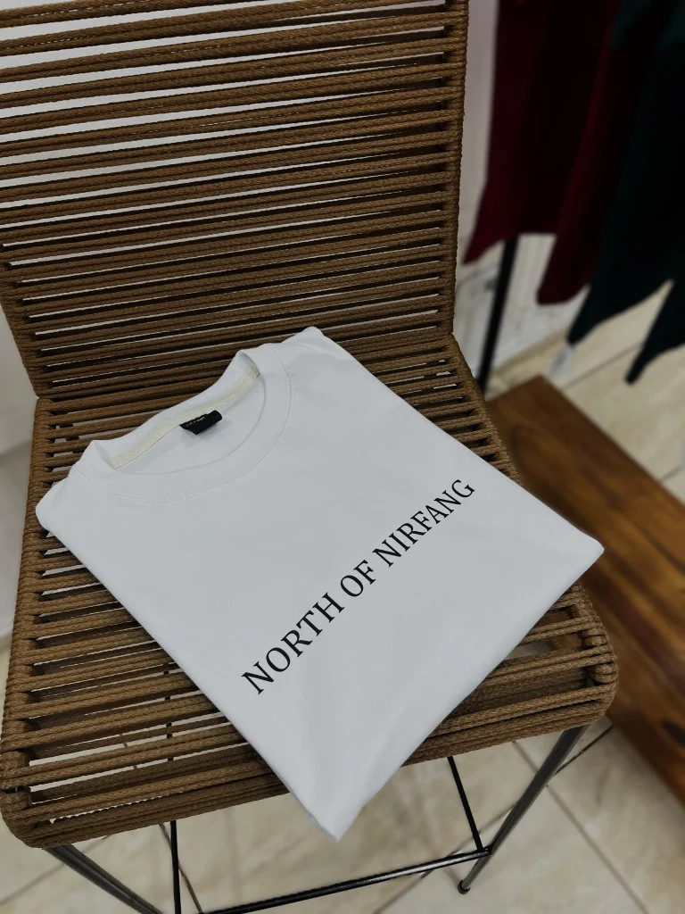 Remera North Of Nirfang (ALG-D)