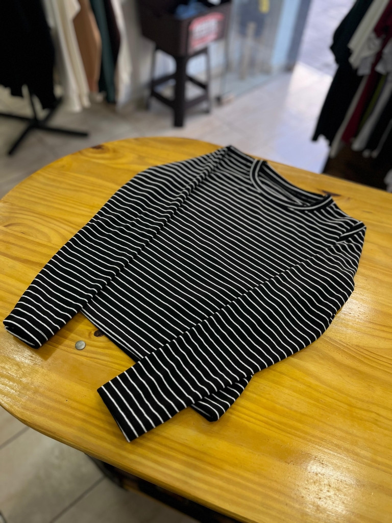 Remera Manga Larga Darlon Rayas