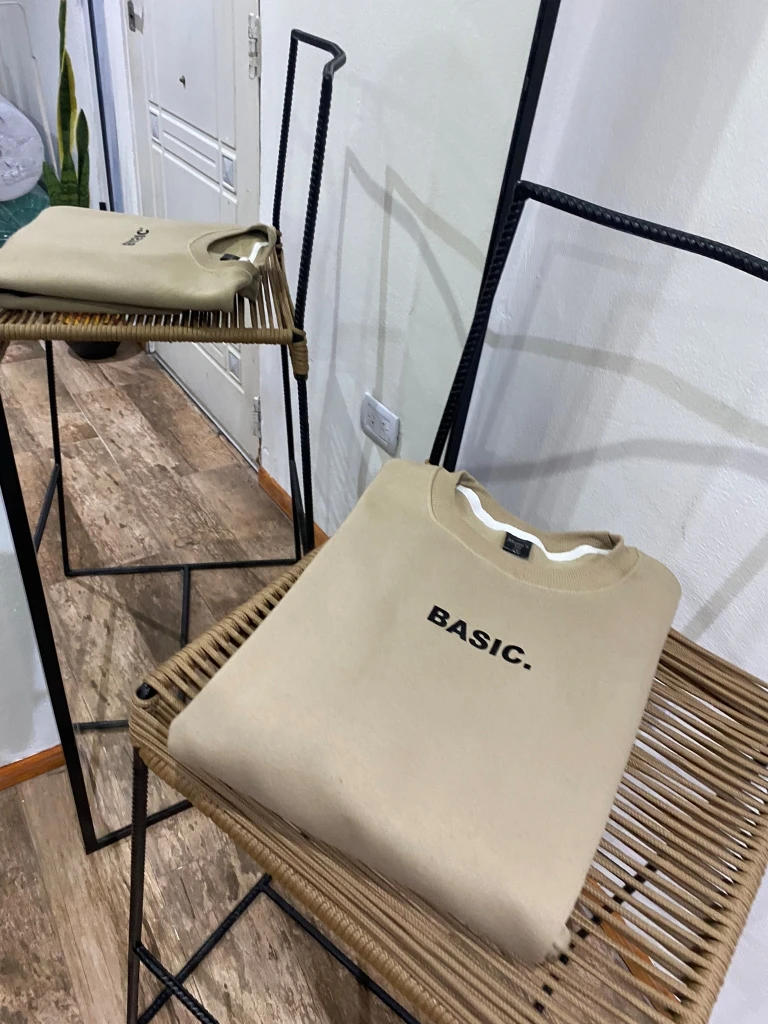 Buzo "Basic" (Calidad premium-UNISEX)