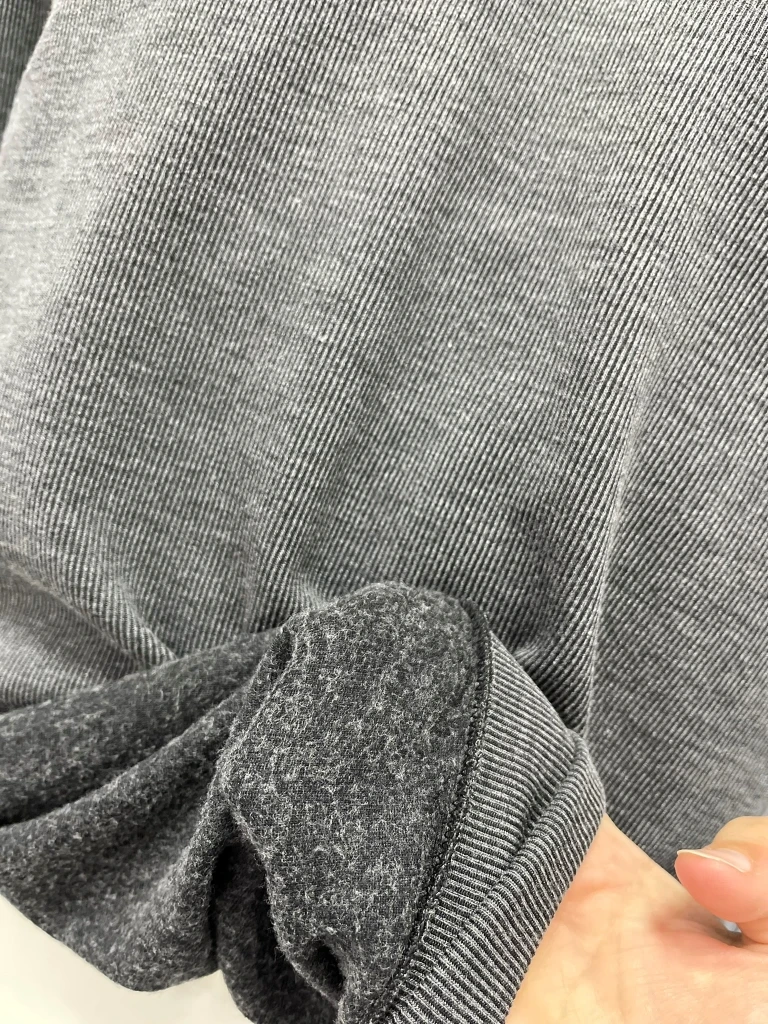 Remera Manga Larga Frisada