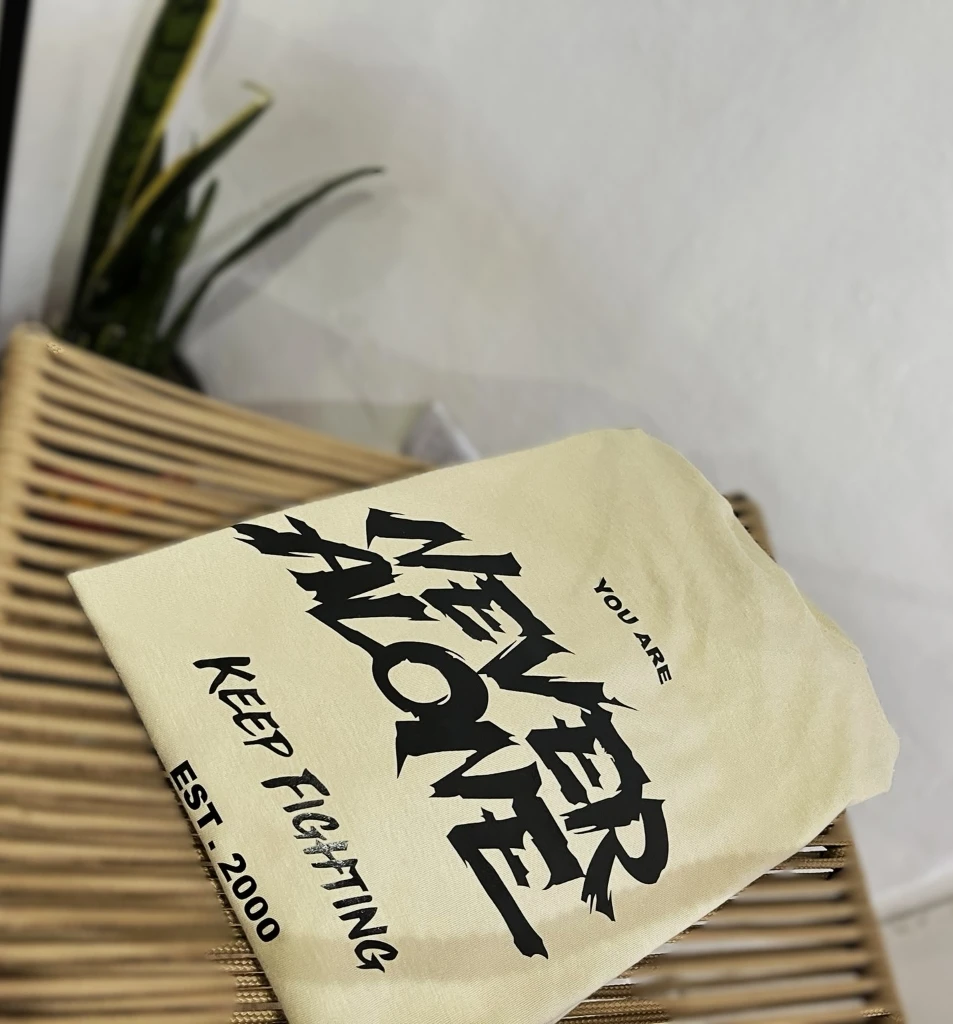 IMG4696 Remeron Oversize Never Alone (Unisex-ALG)