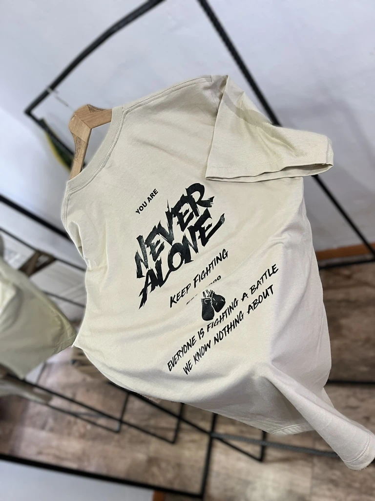 IMG4703 Remeron Oversize Never Alone (Unisex-ALG)