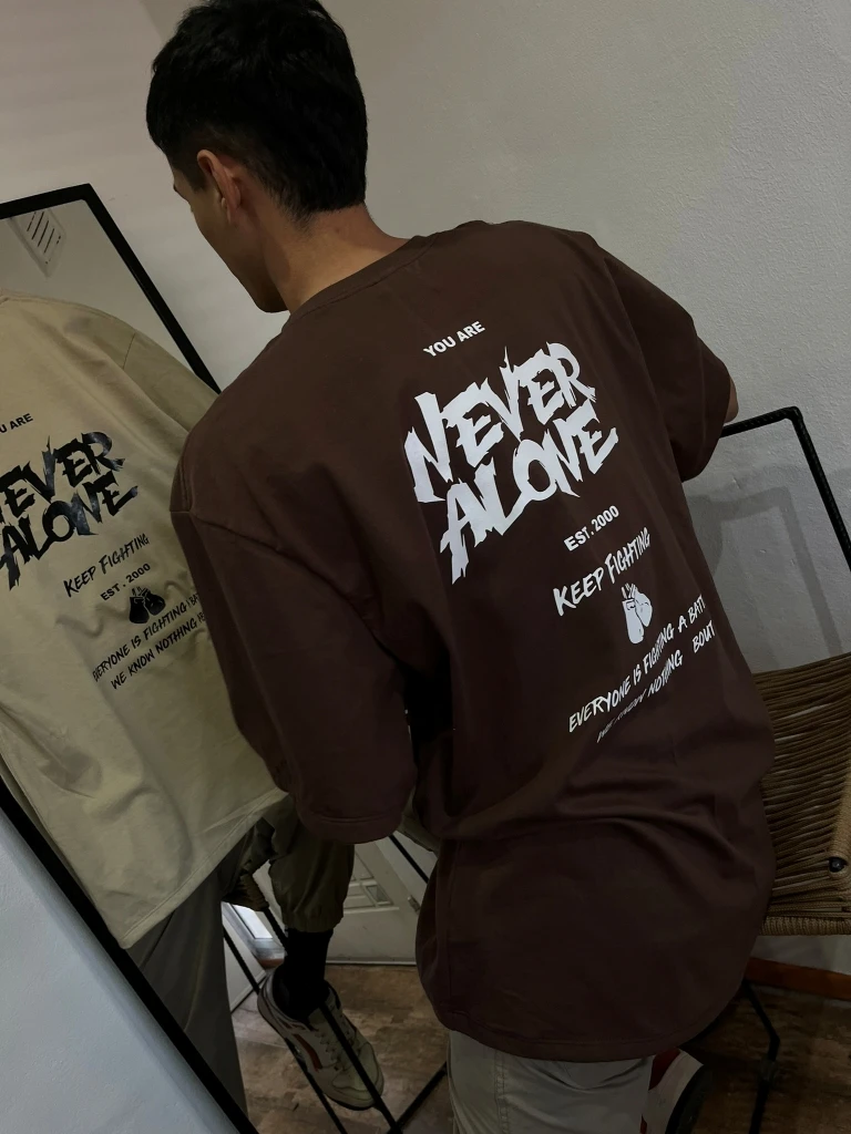 IMG4715 Remeron Oversize Never Alone (Unisex-ALG)