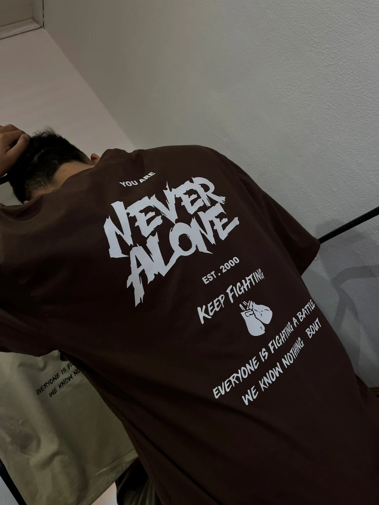 IMG4720 Remeron Oversize Never Alone (Unisex-ALG)