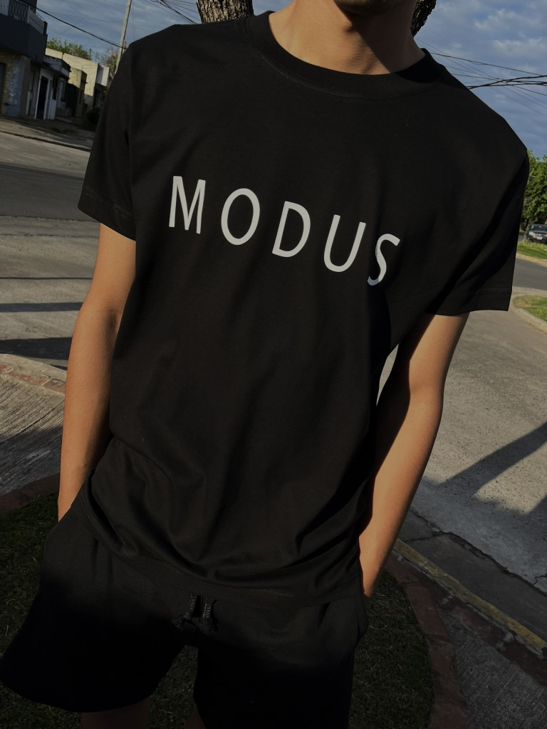 IMG5968 Remera Modus (ALG-H)