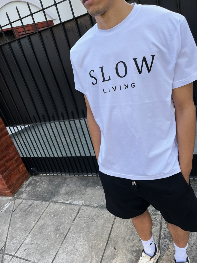 Remera Slow Living (ALG-H)