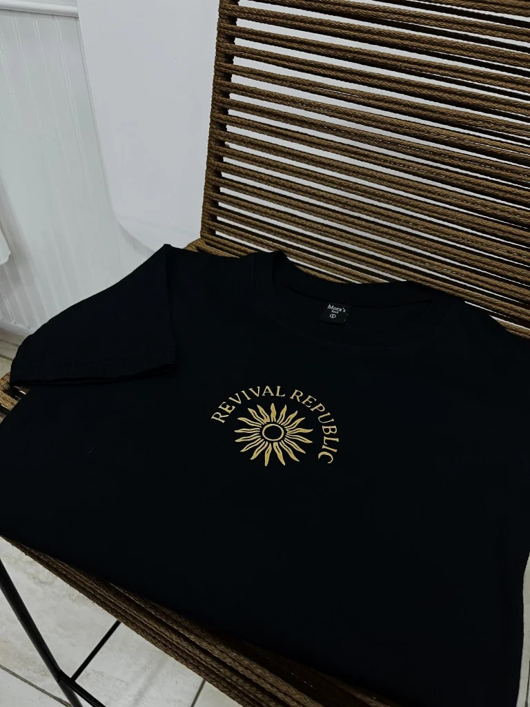 Remera Revival Republic (ALG-D)