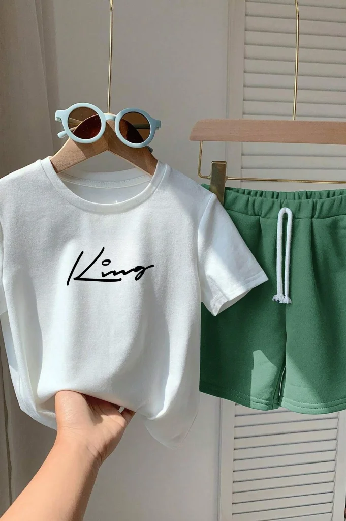 Remera King Cursiva (Calidad Premium-Kids)