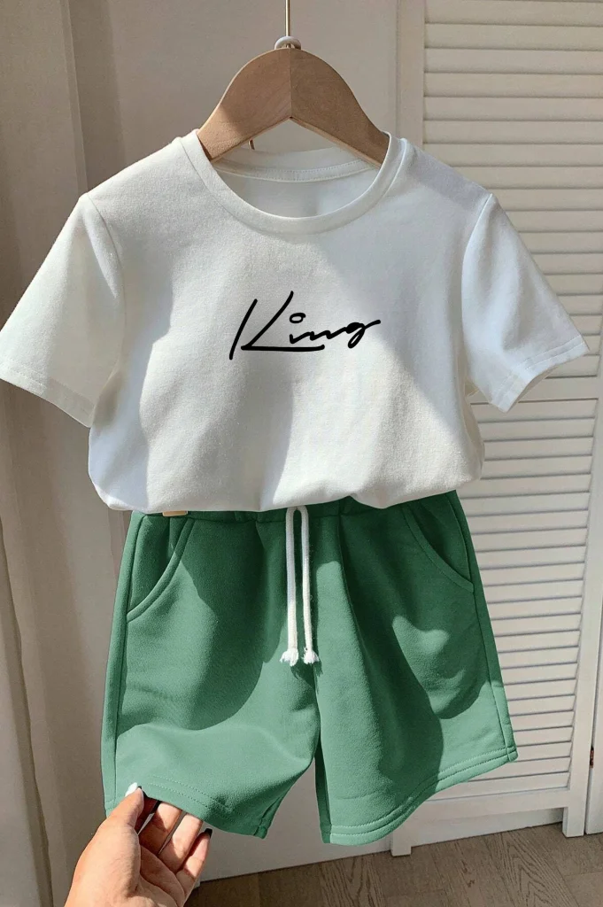 Remera King Cursiva (Calidad Premium-Kids)