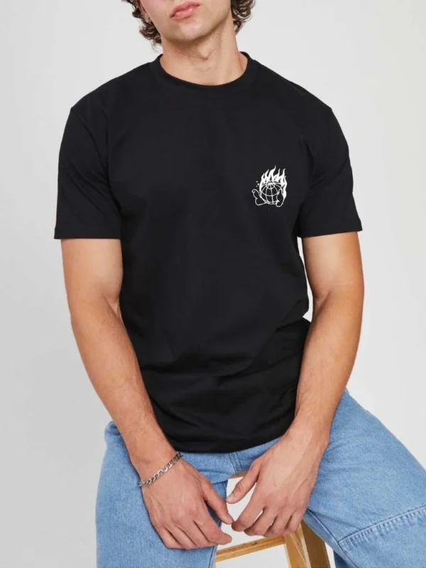 Remera Mundo Llamas (ALG-H)