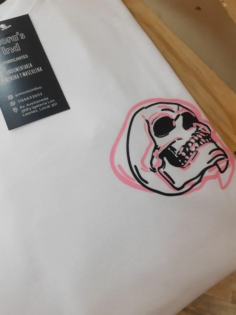 Remera Calavera Rosa (ALG-H)