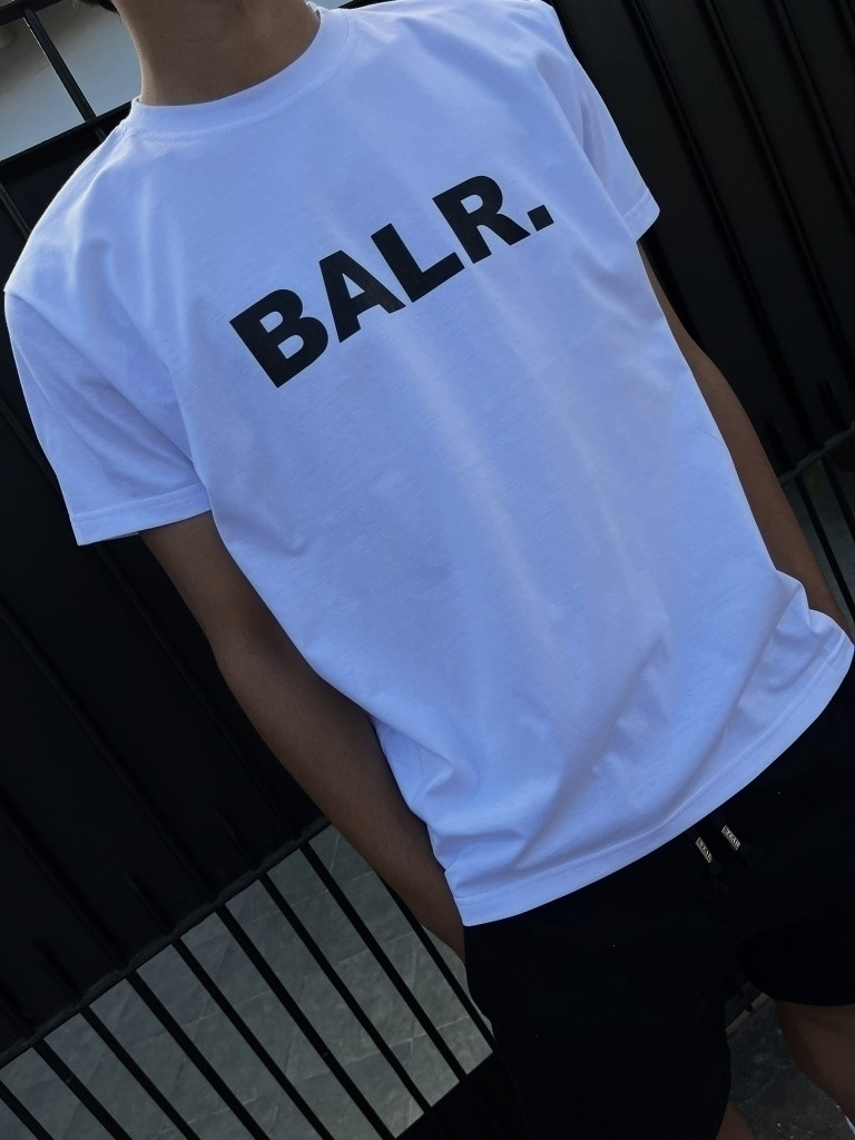 img5899-ebc0c093a83694e92f17418776852846-1024-1024 Remera BALR (ALG-H)