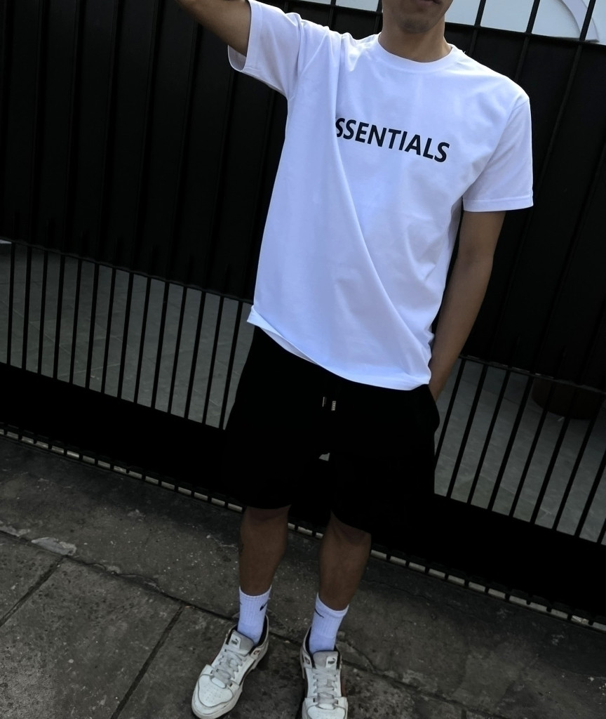 Remera Essentials (ALG-H)